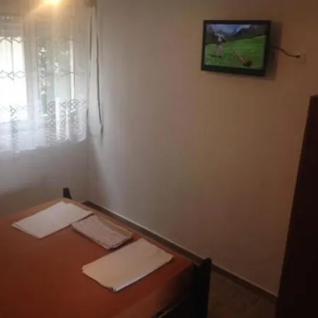 Apartmán Jurkovi - *